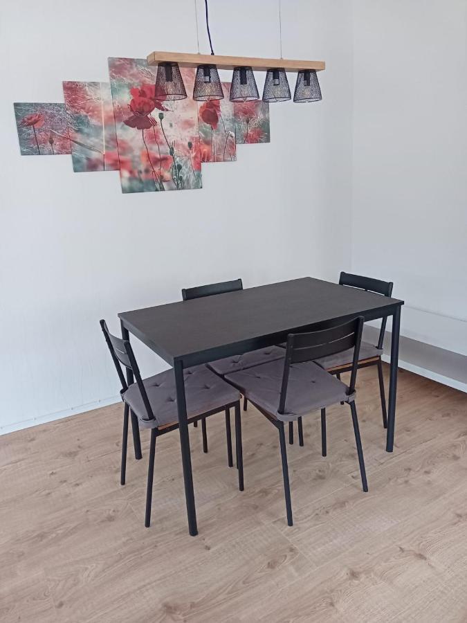 Apartamento Zentral Und Ruhig In Auerbach Auerbach  Exterior foto